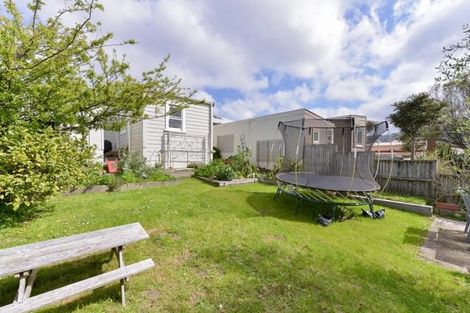 Photo of property in 11 Harper Street, Newtown, Wellington, 6021