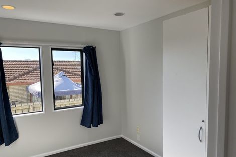 Photo of property in 5a Oakleigh Avenue, Takanini, 2112