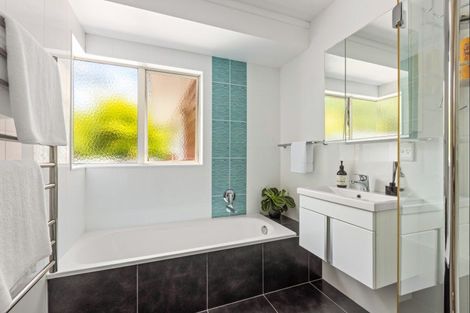 Photo of property in 1527 Weranui Road, Wainui, Silverdale, 0994