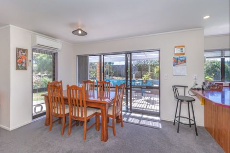 Photo of property in 223 Heatherlea East Road, Levin, 5571