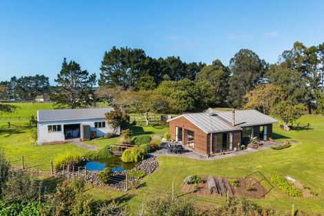 Photo of property in 5 Wi Tupaea Road, Waihau Bay, Opotiki, 3199