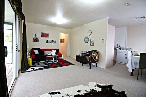 Photo of property in 23a Wall Street, Nawton, Hamilton, 3200