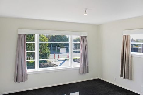 Photo of property in 240 Weston Road, Mairehau, Christchurch, 8052