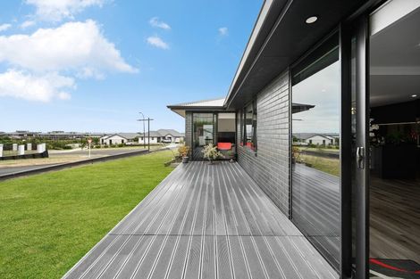 Photo of property in 23 Waireka Road, Rototuna North, Hamilton, 3210