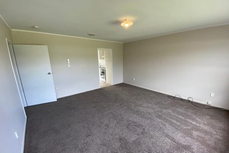 Photo of property in 2/11 Celtic Crescent, Ellerslie, Auckland, 1051