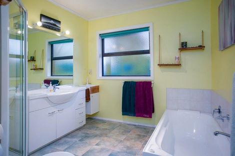 Photo of property in 153 Taylor Street, Cambridge, 3434