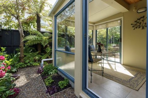 Photo of property in 77 Canon Street, St Albans, Christchurch, 8014