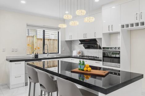 Photo of property in 13 Puoro Street, Flat Bush, Auckland, 2019