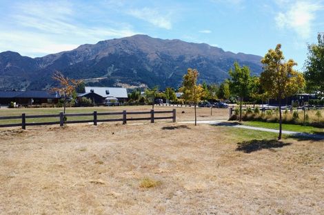 Photo of property in 13 Dingle Street, Lake Hawea, 9382