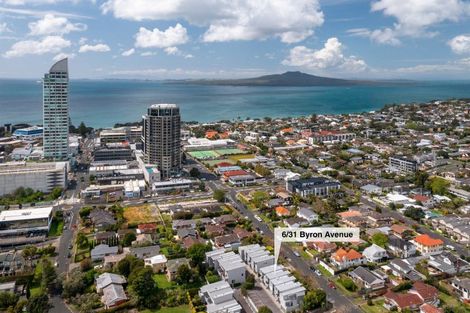 Photo of property in Habitat Apartments, 6/31 Byron Avenue, Takapuna, Auckland, 0622