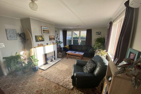 Photo of property in 42 Costley Street, Carterton, 5713