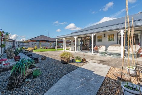 Photo of property in 6 Pegasus Place, Kelvin Grove, Palmerston North, 4414