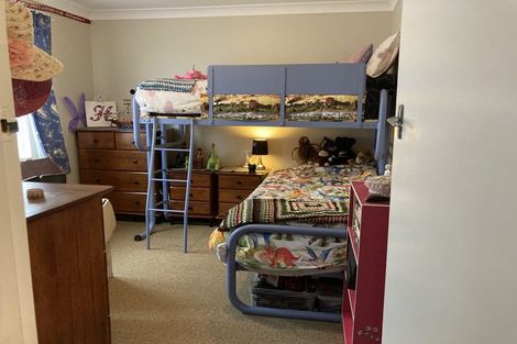 Photo of property in 40 Thyra Street, Dannevirke, 4930