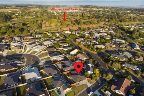 Photo of property in 16 Kauri Drive, Waiuku, 2123