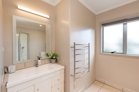 Photo of property in 5a Byron Way, Otumoetai, Tauranga, 3110