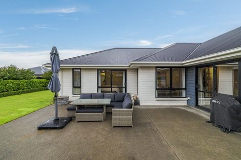 Photo of property in 25 Beak Street, Rolleston, 7615