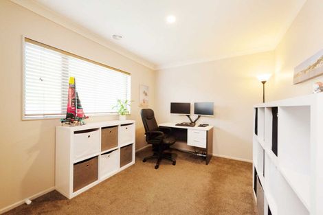 Photo of property in 58 Staithes Drive North, Whitby, Porirua, 5024