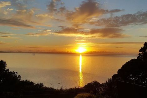 Photo of property in 86 Clovelly Road, Bucklands Beach, Auckland, 2012