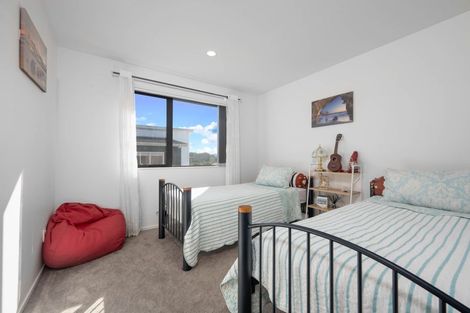 Photo of property in 32 Huarahi Pai Road, Huapai, Kumeu, 0810