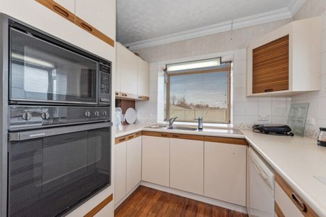 Photo of property in 15 Priscilla Crescent, Melville, Hamilton, 3206