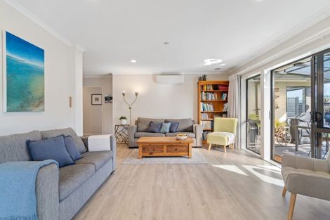 Photo of property in 6 Karia Grove, Papamoa Beach, Papamoa, 3118