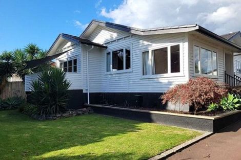 Photo of property in 476 Devonport Road, Tauranga South, Tauranga, 3112