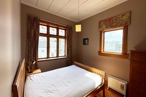 Photo of property in 13 Queen Street, Mount Victoria, Wellington, 6011