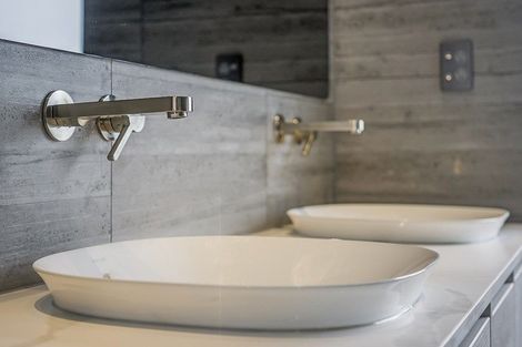 Photo of property in 14 Paripari Street, Flat Bush, Auckland, 2019