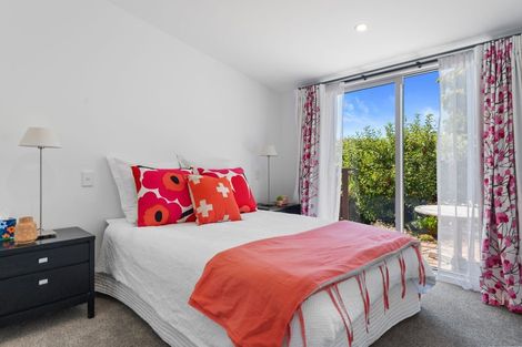 Photo of property in 205 Mount Pleasant Road, Mount Pleasant, Christchurch, 8081