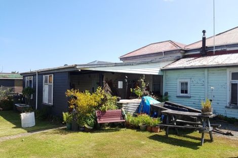 Photo of property in 179 Hampden Street, Hokitika, 7810