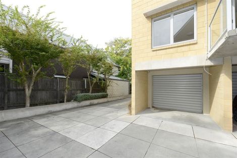 Photo of property in 2/60 Ely Street, Christchurch Central, Christchurch, 8013