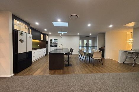Photo of property in 32 Atherton Terrace, Churton Park, Wellington, 6037