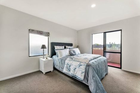 Photo of property in 4/155 Bucklands Beach Road, Bucklands Beach, Auckland, 2012