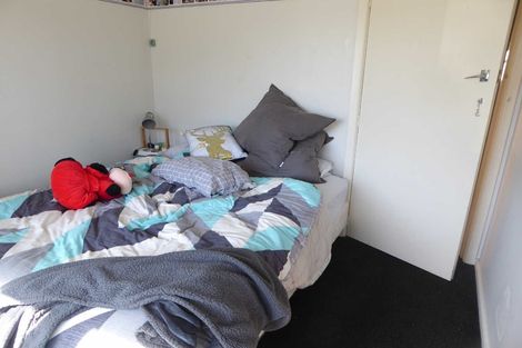 Photo of property in 5 Gladson Avenue, Sockburn, Christchurch, 8042