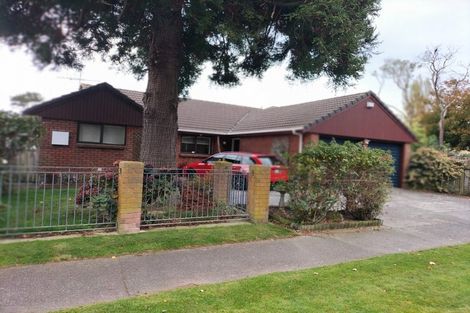 Photo of property in 30 Wyndrum Avenue, Waterloo, Lower Hutt, 5011