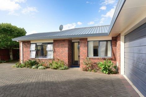 Photo of property in 14 Diomede Glade, Flagstaff, Hamilton, 3210