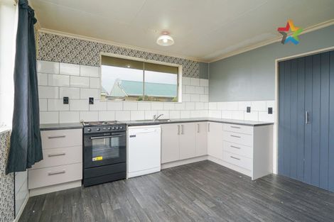 Photo of property in 34 Avon Place, Clifton, Invercargill, 9812