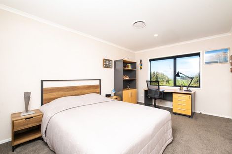 Photo of property in 229 Eskridge Drive, Eskdale, Napier, 4182