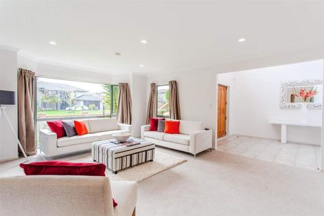 Photo of property in 36 Mahoney Drive, Albany, Auckland, 0632