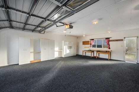 Photo of property in 2 Pipi Street, Two Mile Bay, Taupo, 3330