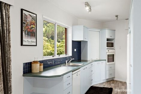 Photo of property in 28 Dip Road, Te Kamo, Whangarei, 0112