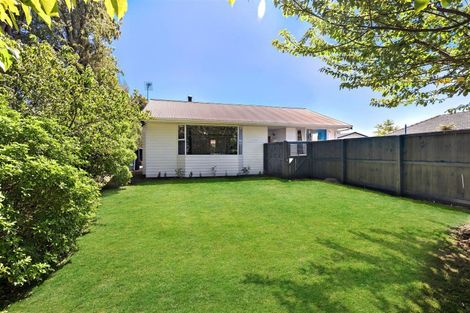 Photo of property in 80 Northcote Road, Northcote, Christchurch, 8052