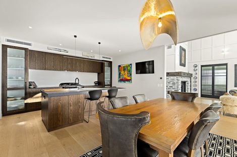 Photo of property in 26 Sandpiper Avenue, Point Wells, 0986