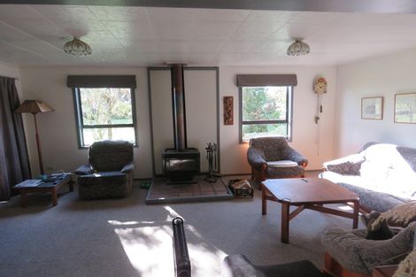 Photo of property in 393 Fairdown Road, Westport, 7891