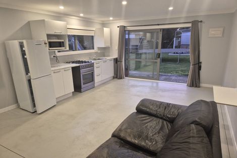 Photo of property in 30 Francis Drake Street, Waipukurau, 4200