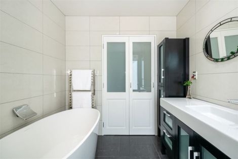 Photo of property in 16 Hammerichs Road, Rapaura, Blenheim, 7272