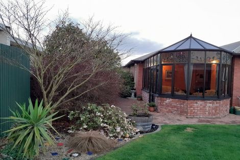 Photo of property in 54a Avenue Road, West End, Timaru, 7910
