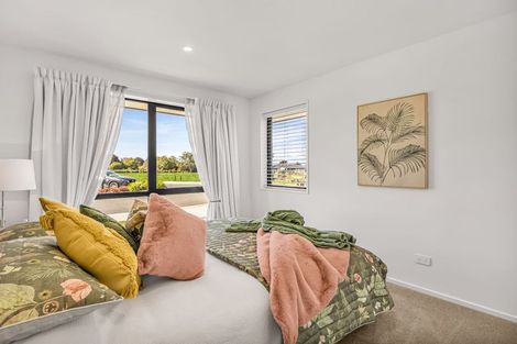 Photo of property in 16 Cam Mill Place, Rangiora, 7400