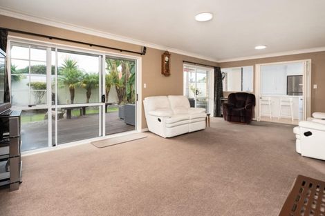 Photo of property in 28a Ngatai Road, Otumoetai, Tauranga, 3110