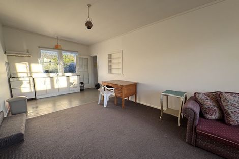 Photo of property in 4 Levy Street, Mount Victoria, Wellington, 6011